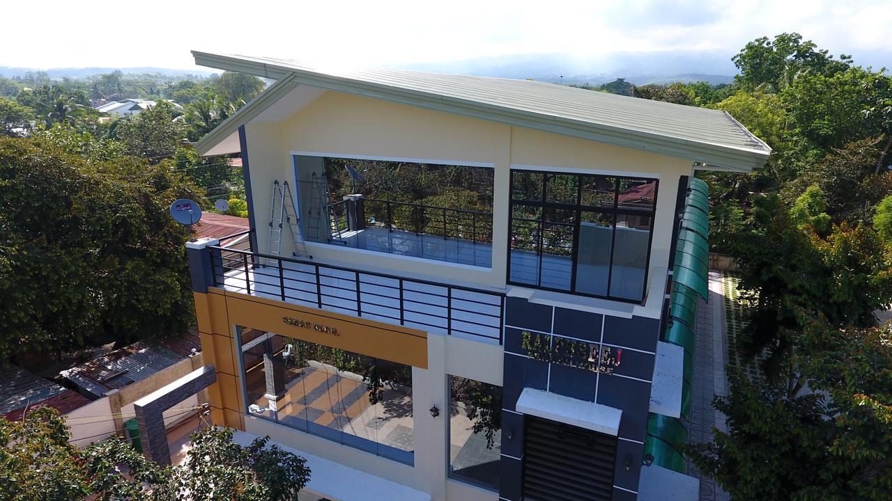 Ralphseej Pension House Moalboal Exterior photo